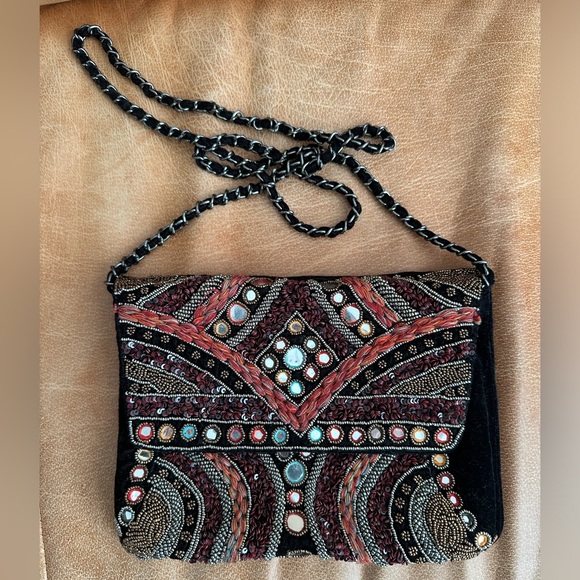 Zara Embroidered Black Velvet Moroccan Multicolor Bag with chain strap - Picture 5 of 6